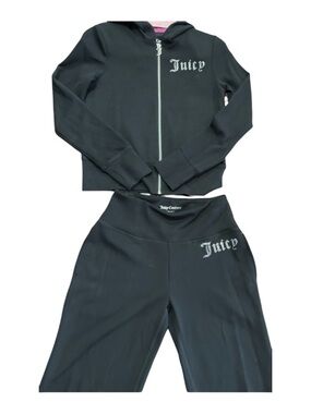 Women’s Juicy Couture warm up/jogging Suit size M